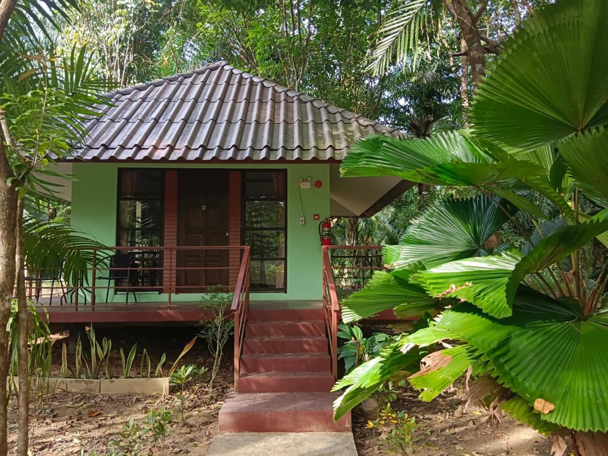 Khao Sok River & Jungle Bungalow Khao Sok National Park Exterior foto